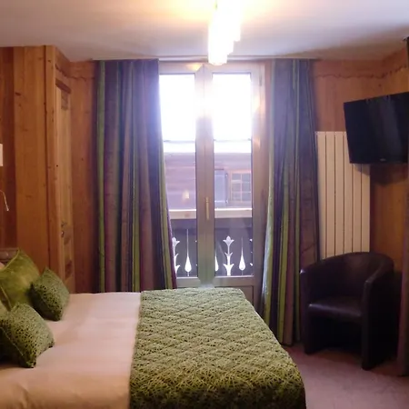 Aiguille Du Midi - & Restaurant 3*