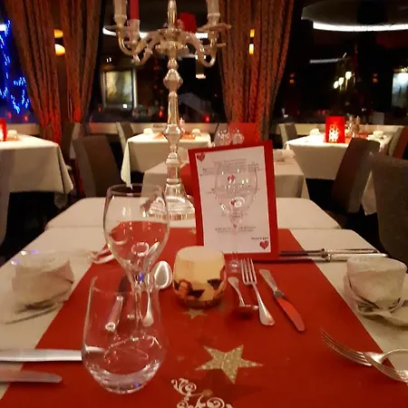 Aiguille Du Midi - & Restaurant Hotel Chamonix