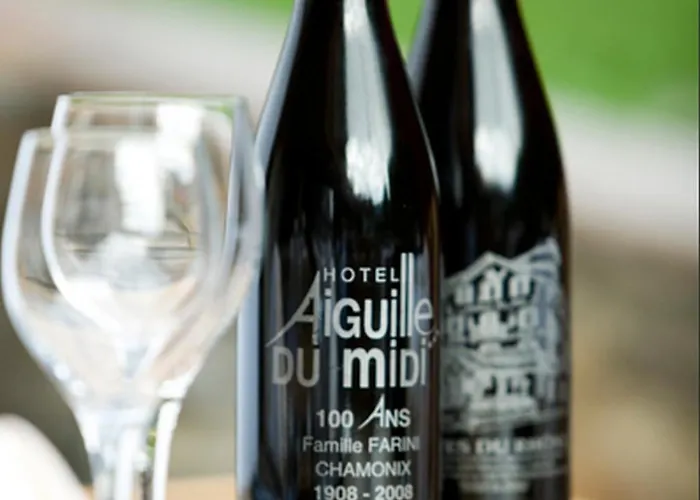 Hotel Aiguille Du Midi - & Restaurant 3*