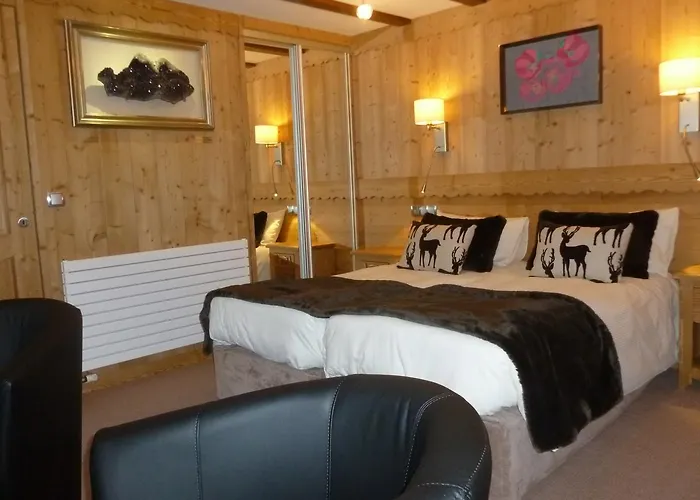 Hotel Aiguille Du Midi - & Restaurant