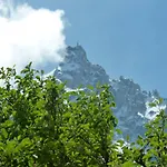 Hotel Aiguille Du Midi - & Restaurant 3*
