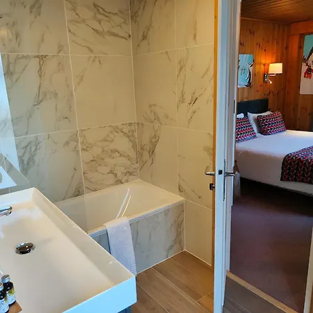 Hotel Aiguille Du Midi 3*