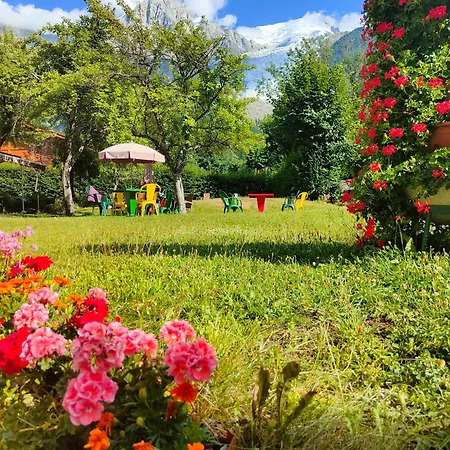 酒店 Aiguille Du Midi - & Restaurant 霞慕尼