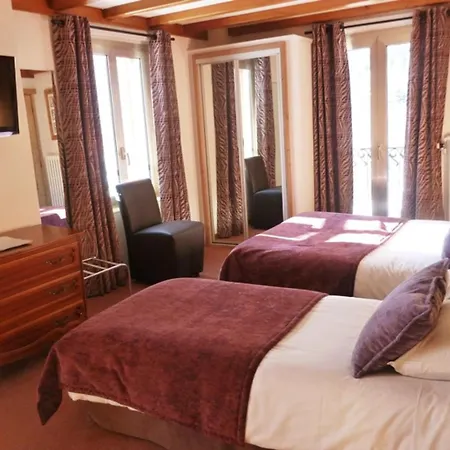 Hotel Aiguille Du Midi - & Restaurant 3*
