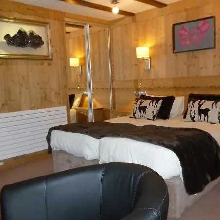 Hotel Aiguille Du Midi - & Restaurant