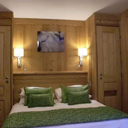 Aiguille Du Midi - & Restaurant Hotel 3*