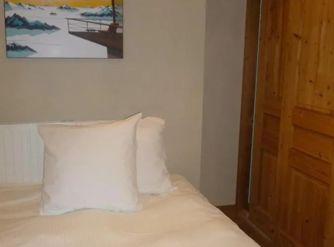 Aiguille Du Midi - & Restaurant 3*