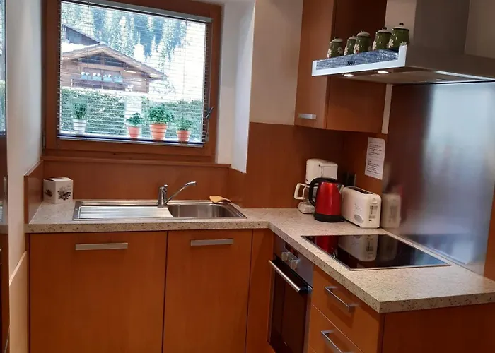 Aiguille Du Midi - & Restaurant Hotel 3*