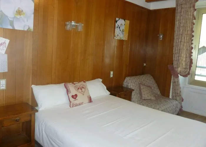 Aiguille Du Midi - & Restaurant 3* Chamonix