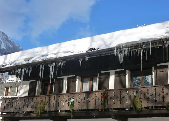 Hotel Aiguille Du Midi - & Restaurant