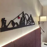 Ξενοδοχείο Aiguille Du Midi - & Restaurant 3*