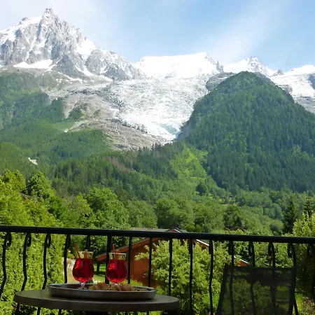 Aiguille Du Midi - & Restaurant Otel 3*
