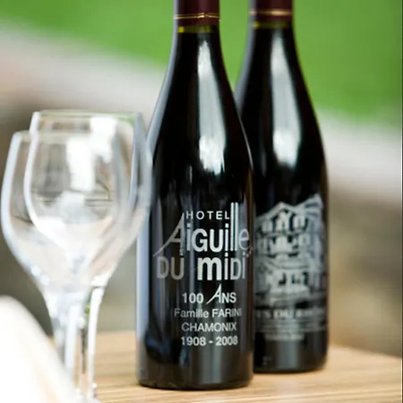 Hotel Aiguille Du Midi - & Restaurant 3*