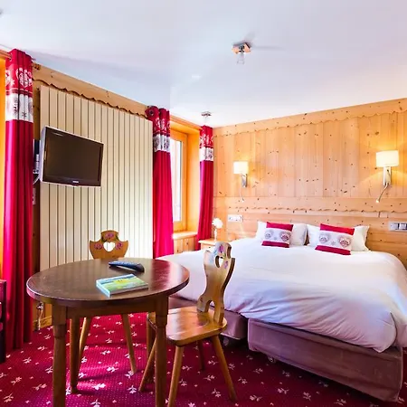 Aiguille Du Midi - & Restaurant Otel 3*